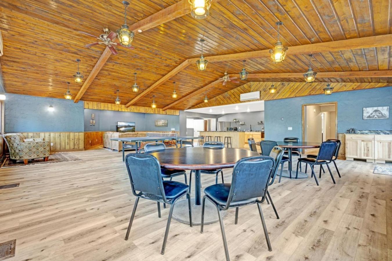 Siren Lake Cabin For Large Groups That Sleeps 27ヴィラ エクステリア 写真